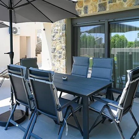 Estelle Luxury Living Halkidiki Dioniszíu-part